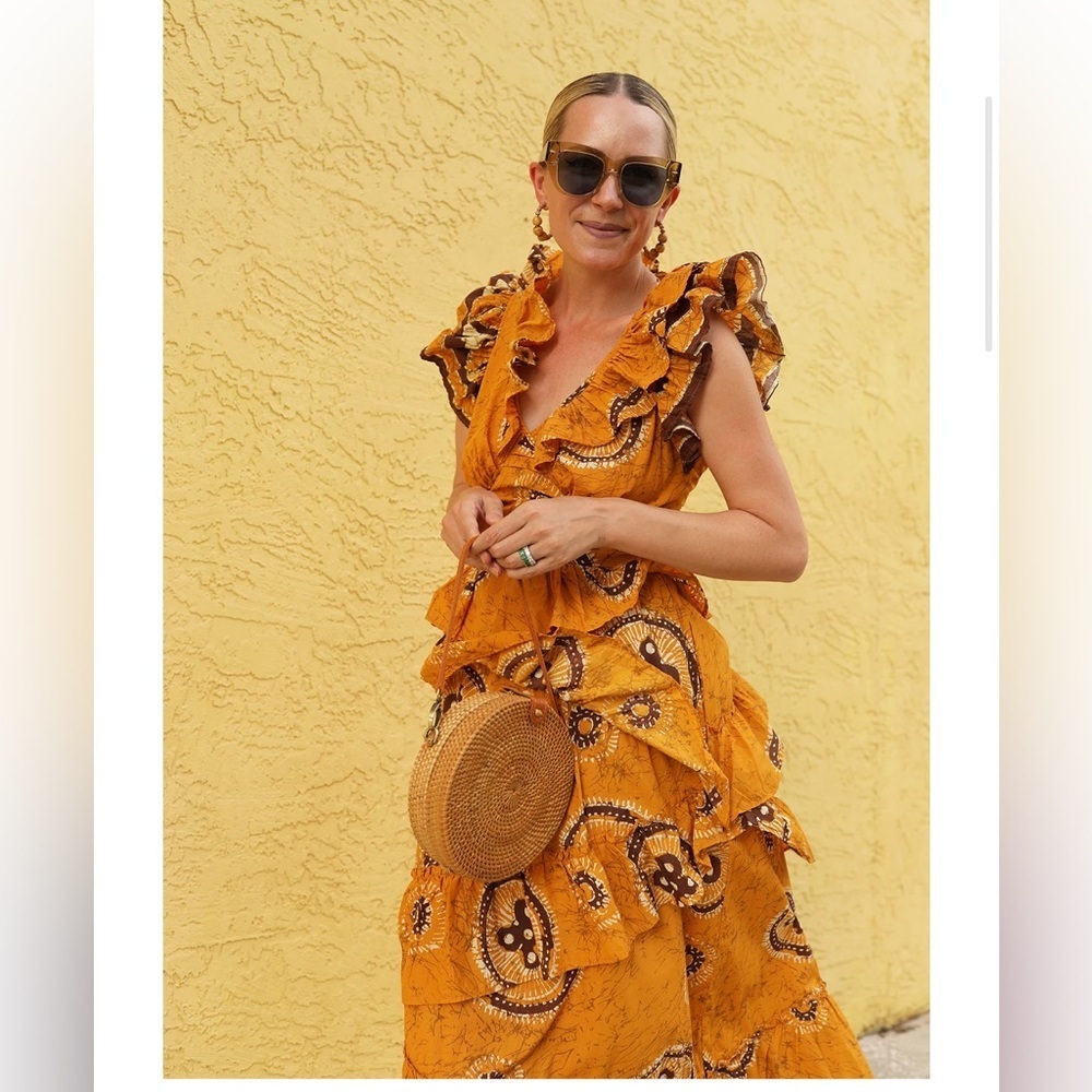 Love The Label Gigi Gold Print Dress Size L EUC 375$ Anthropologie - Picture 3 of 16